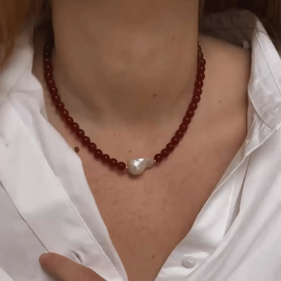 COASTAL CRIMSON PEARL NECKLACE