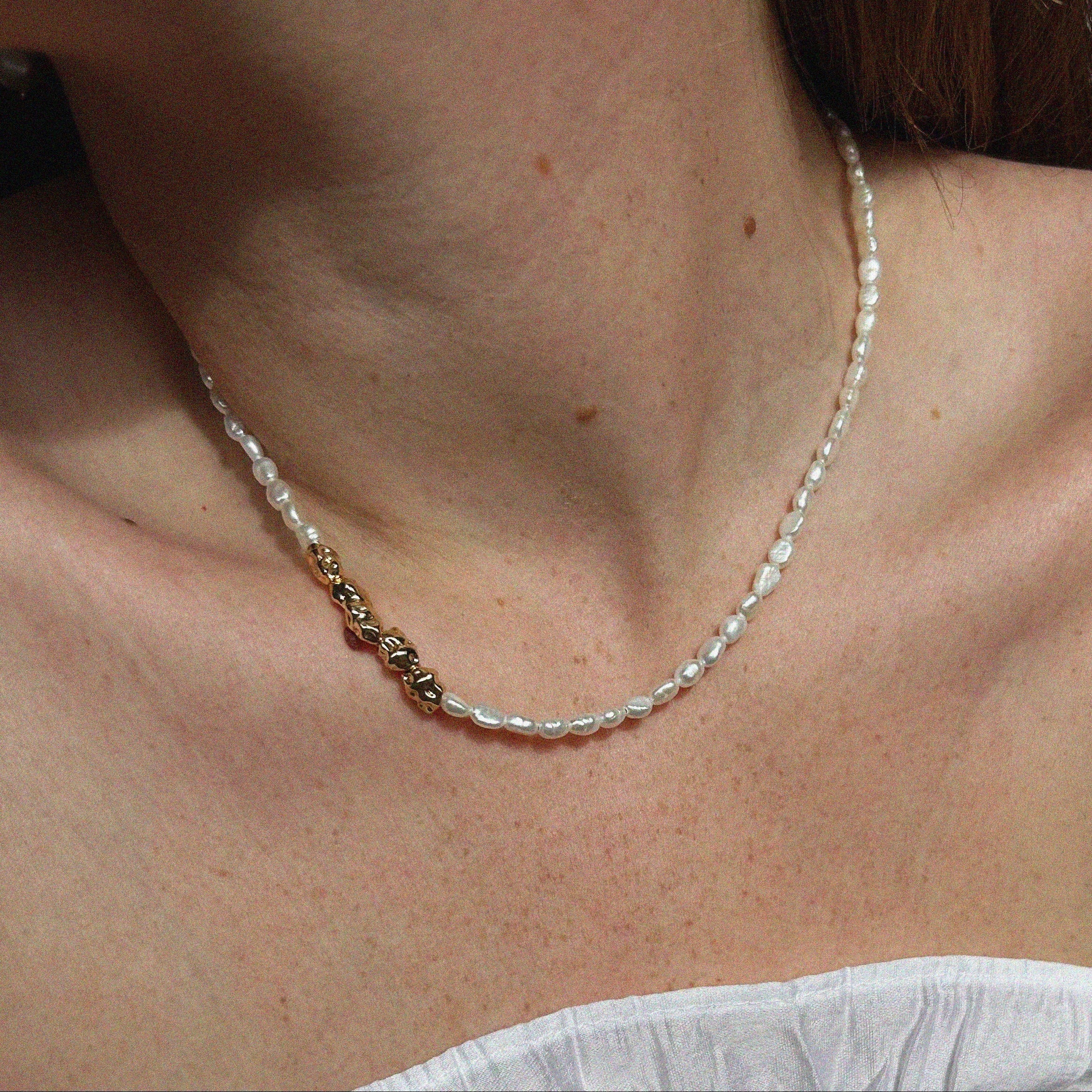 MOLTEN PEARL NECKLACE