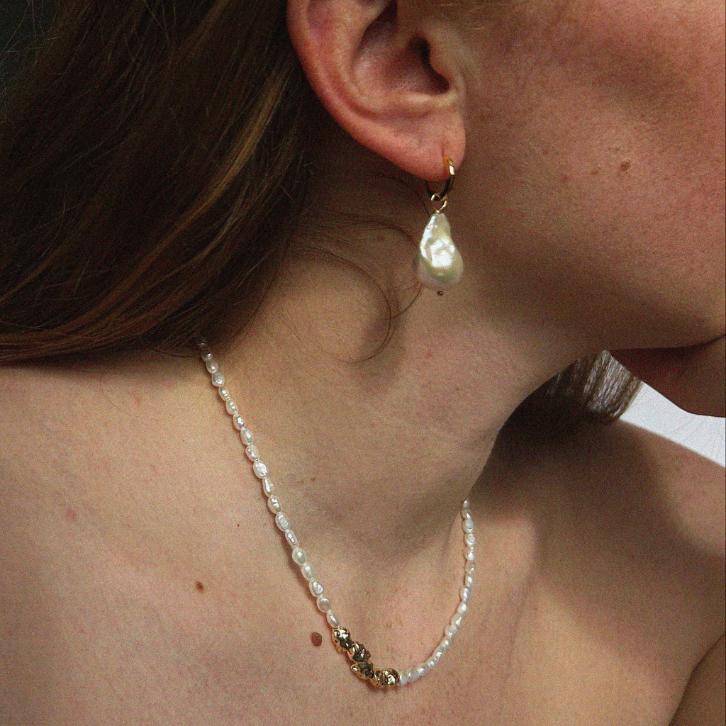 MOLTEN PEARL NECKLACE