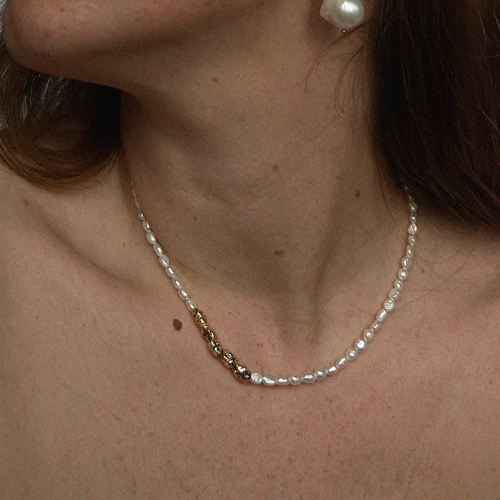 MOLTEN PEARL NECKLACE